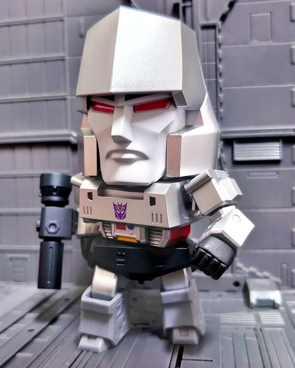 Good Smile Nendoroid Transformers G1 Megatron In Hand Image  (1 of 7)